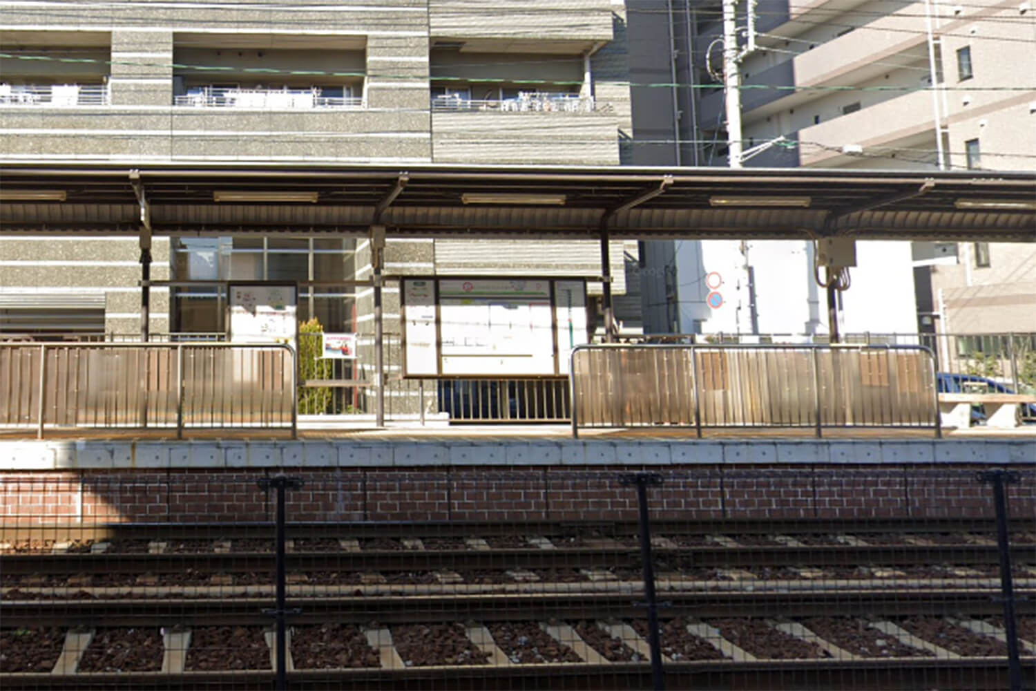 荒川遊園地前のトランクルーム