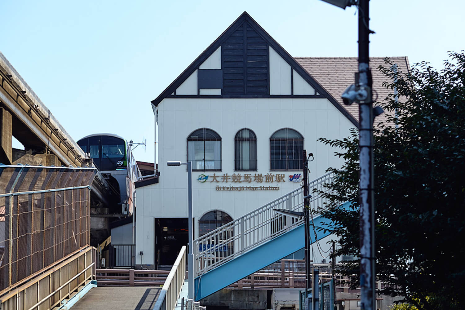 大井競馬場前のトランクルーム